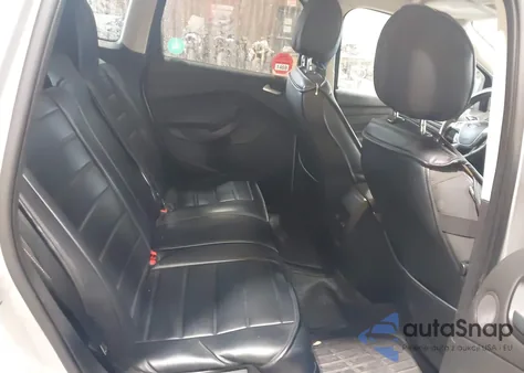 2013 Ford Escape Se z USA, uszkodzony, nr VIN 1FMCU0GX6DUC34819